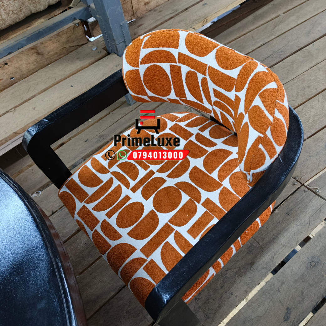 The Terra Abstract 4-Seater Circular Dining - Image 3